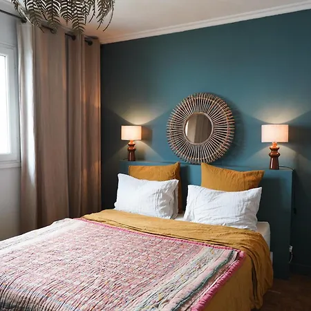 Bed & Breakfast Confortable Piscine Maison Etxecosy 3*